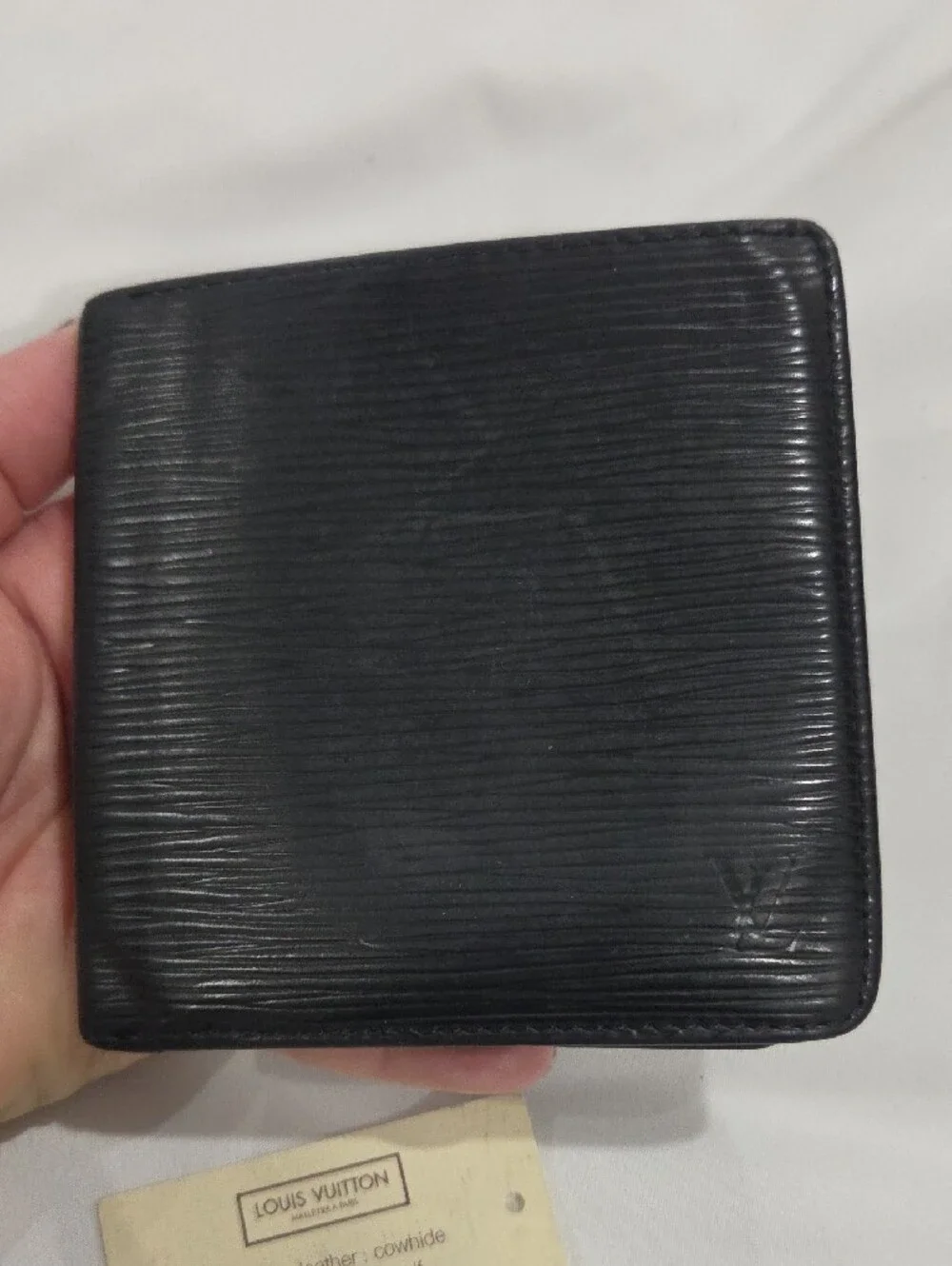 Original Louis Vuitton Black Epi Leather Men's Wallet with Textured Finish